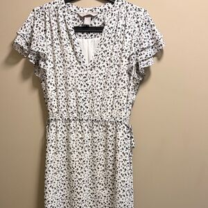 H&M White Knee-High Dress with Floral Print - Small